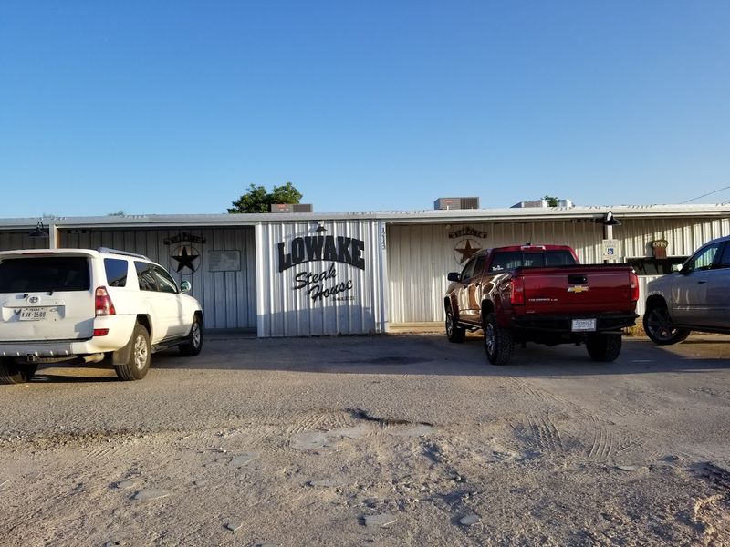 A Steakhouse Hidden in Plain Sight on US-67