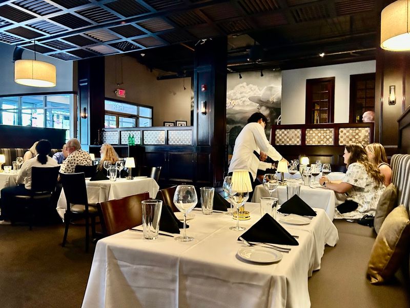 A Steakhouse With Old-School Soul A Steakhouse With Old-School Soul