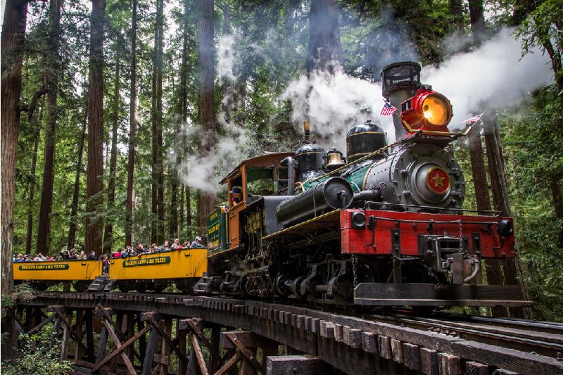 A Steam Engine Straight From Another Century