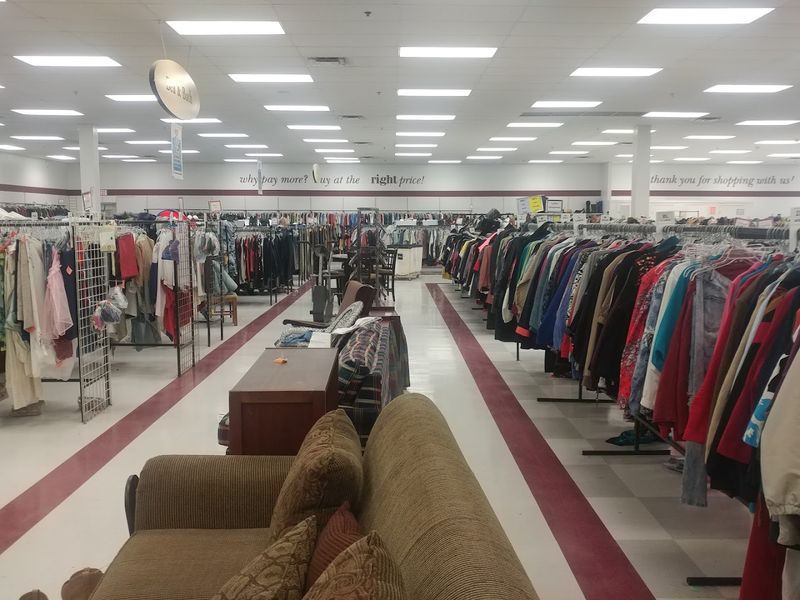 A Store So Big, You'll Need a Game Plan A Store So Big, You'll Need a Game Plan