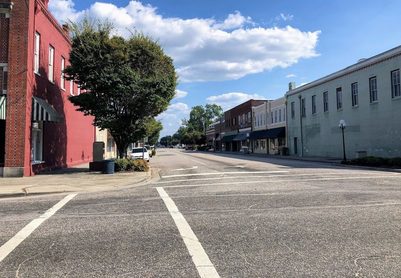 A Stroll Down Market Street: Victorian Charm in Every Direction