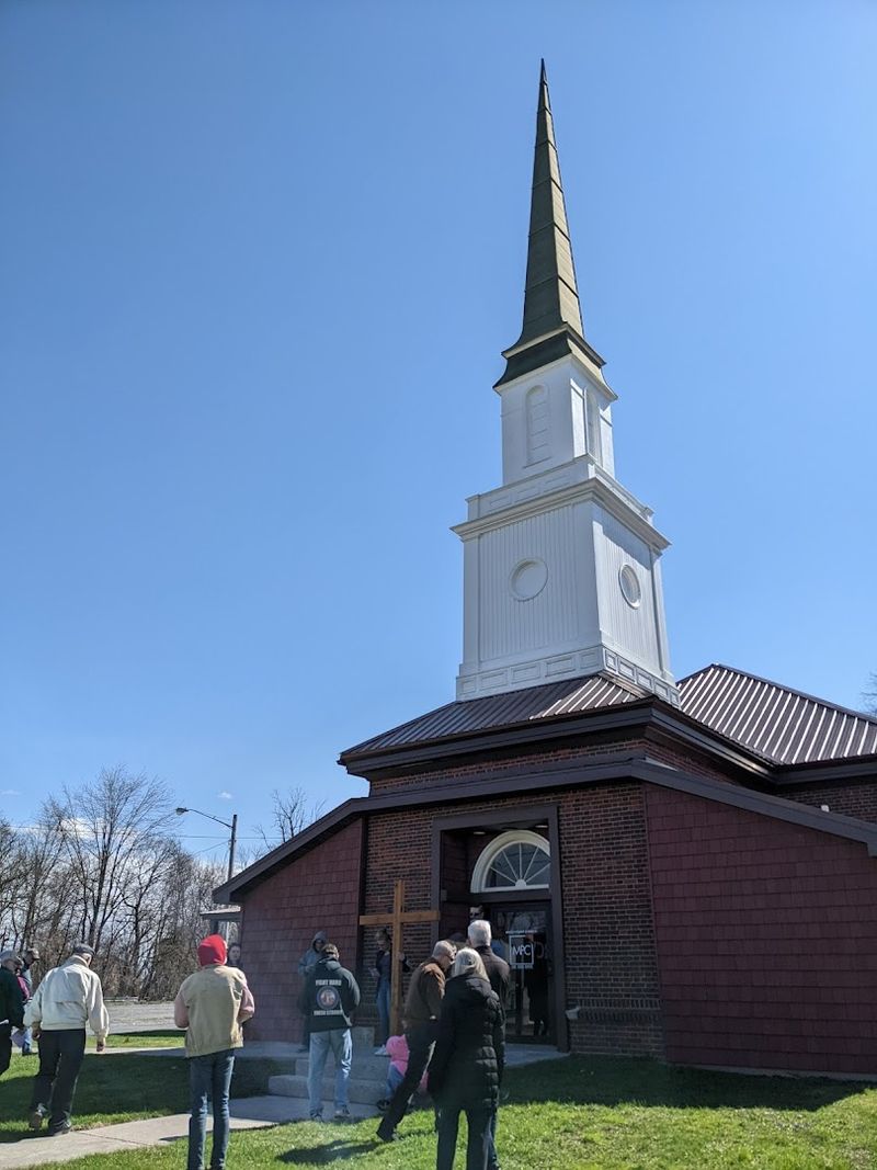 A Tight-Knit Community That Welcomes Newcomers
