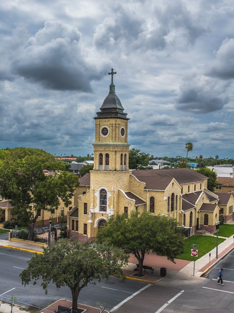 A Tight-Knit Community Where Retirees Truly Belong