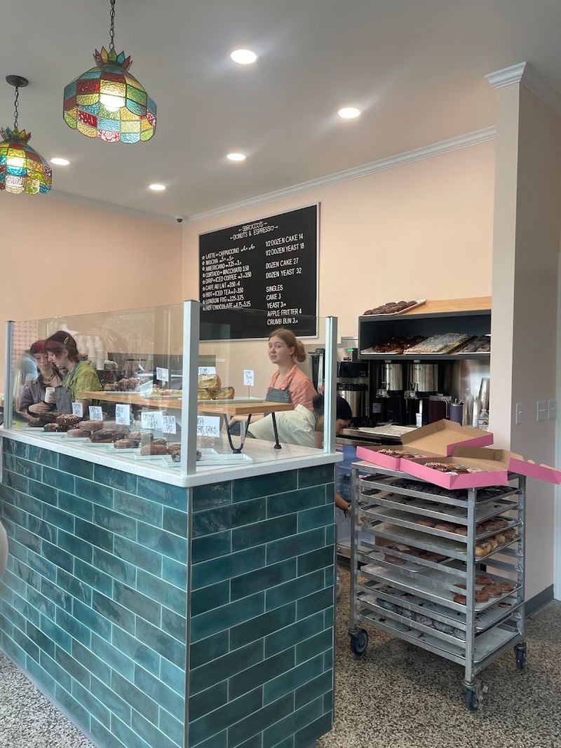 A Tiny Storefront With a Surprisingly Big Atmosphere