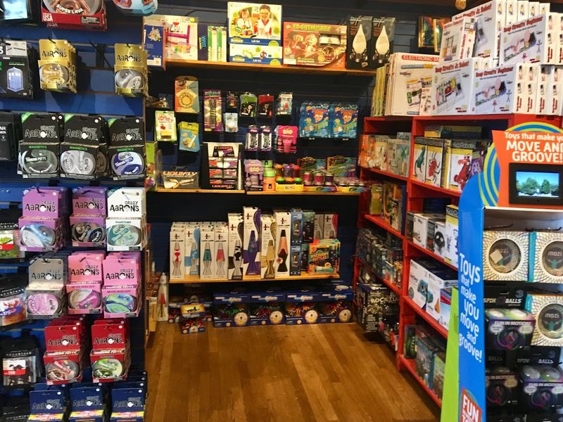 A Toy and Game Store That Kids Absolutely Love A Toy and Game Store That Kids Absolutely Love