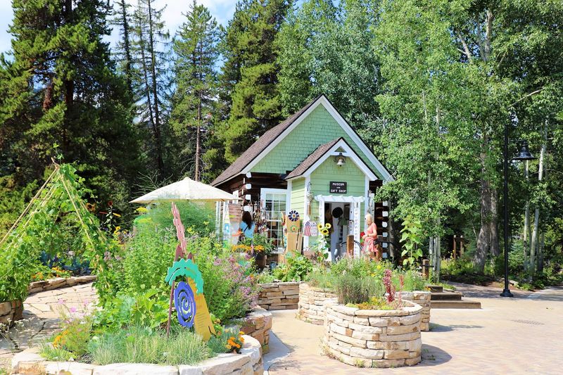 A Visitor Center Packed with Learning Opportunities