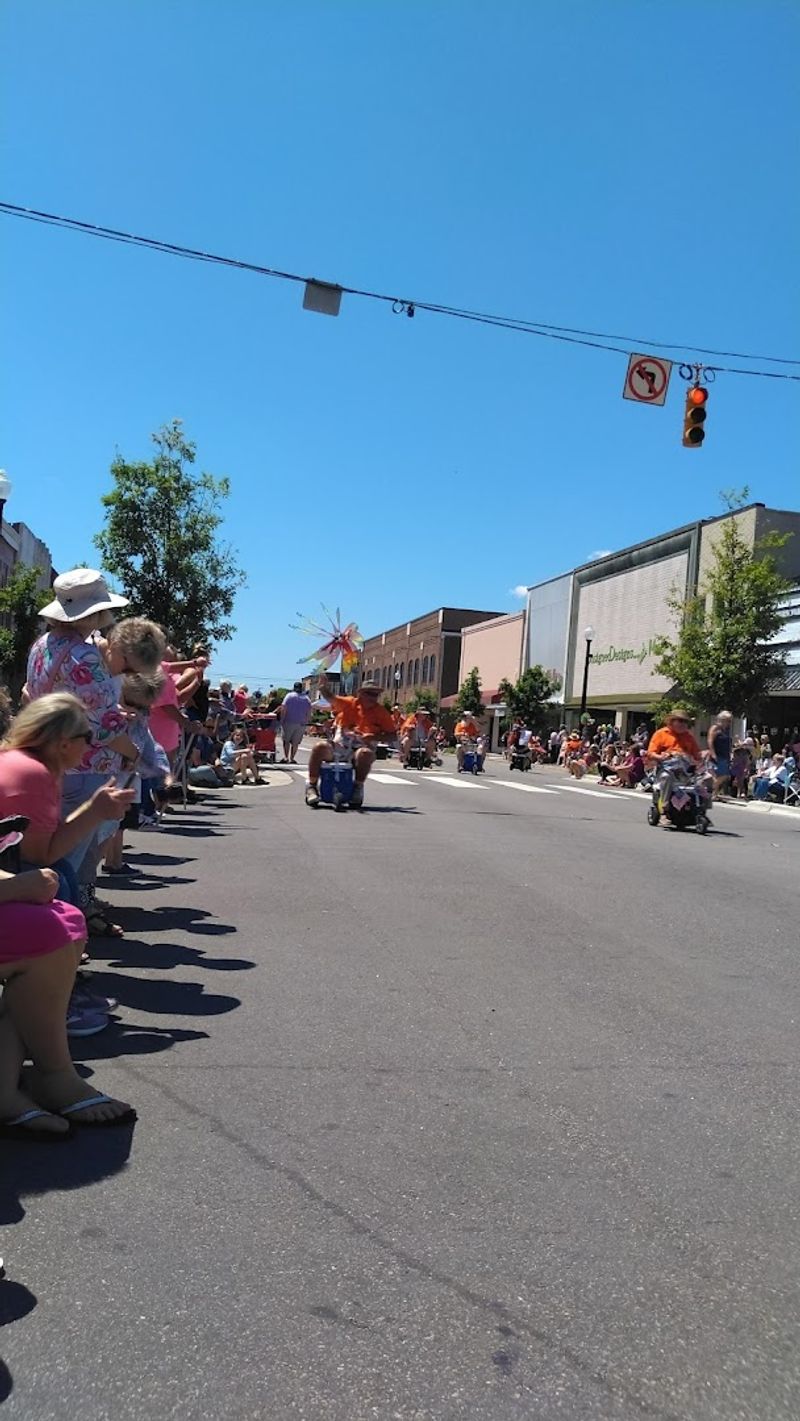 A Warm, Welcoming Community Spirit