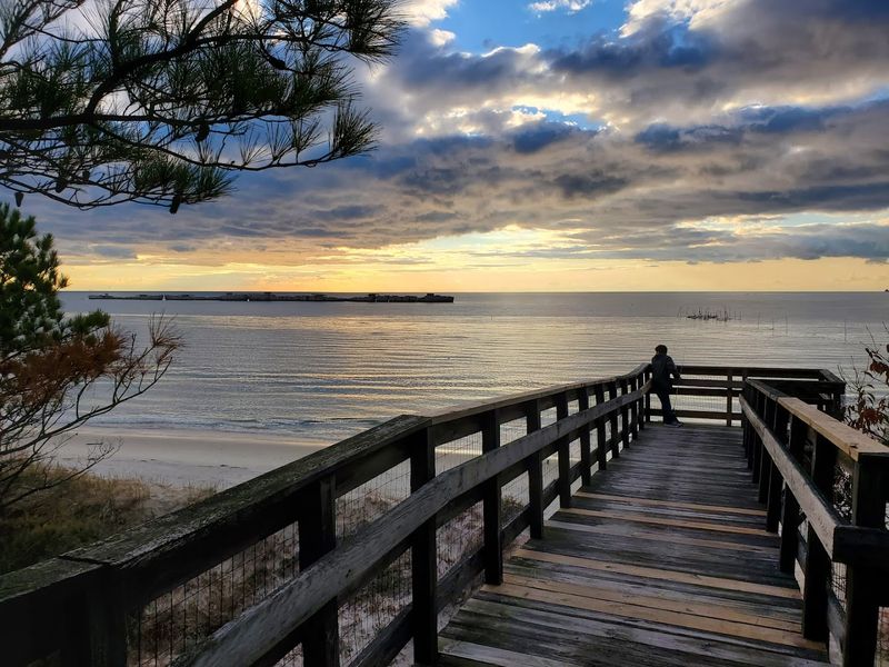 A Waterfront Location That Feels Like a Secret