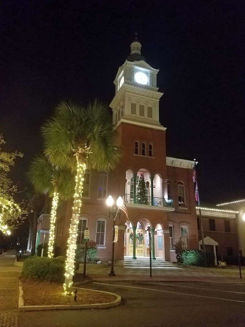 A Welcoming Small-Town Community That Feels Like Family