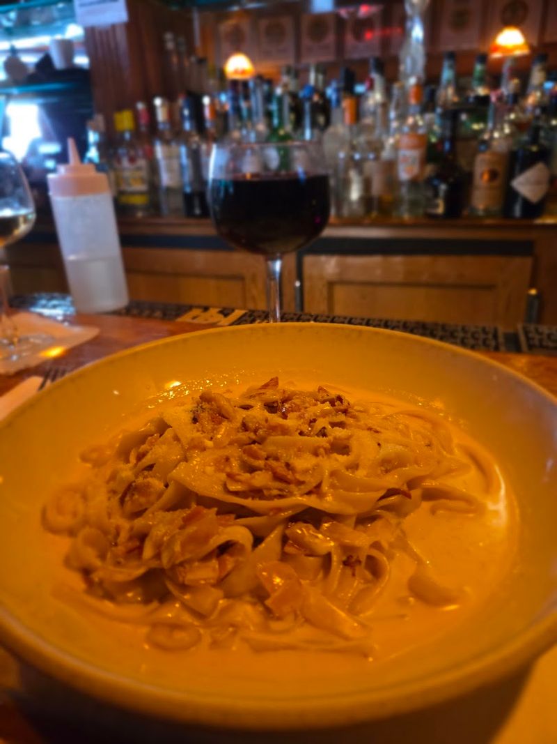 A Wine List and Bar Scene Worth Savoring A Wine List and Bar Scene Worth Savoring