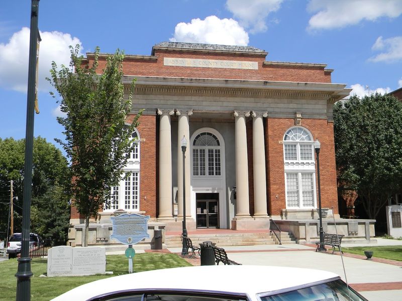 Abbeville County Courthouse