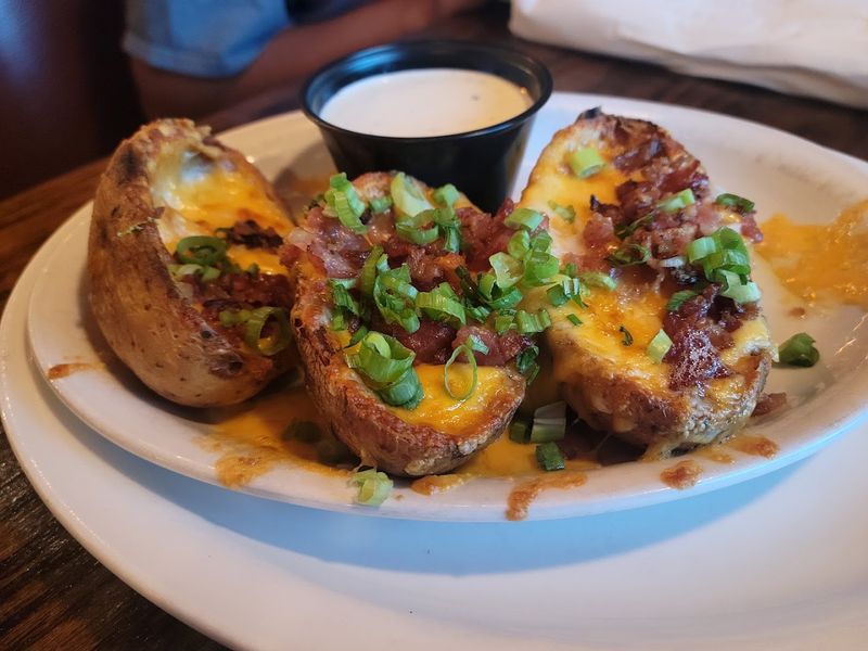 Affordable Comfort Food in a Steakhouse Setting