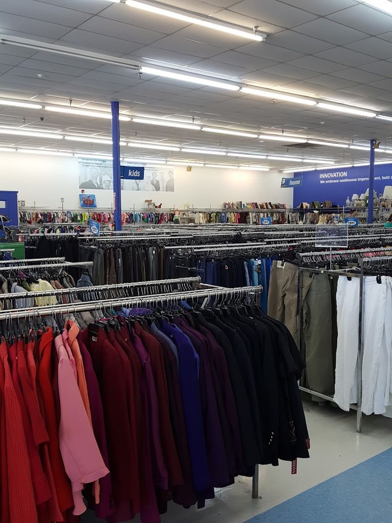 Affordable Workwear Without the Department Store Price Tag