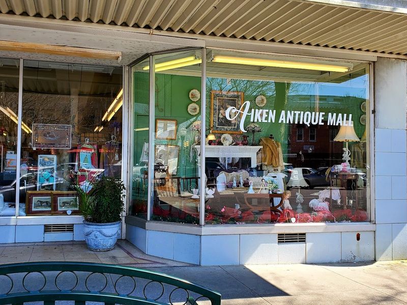 Aiken's Historic Downtown Antique District