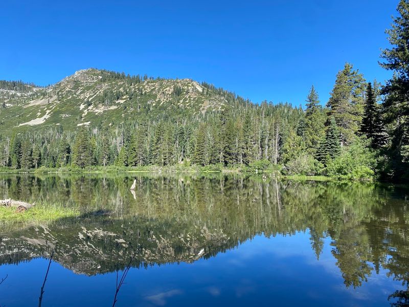 Alpine Lakes Perfect for Summer Swimming
