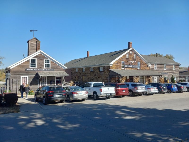 Amana Colonies Visitors Center - Amana, Iowa Amana Colonies Visitors Center - Amana, Iowa
