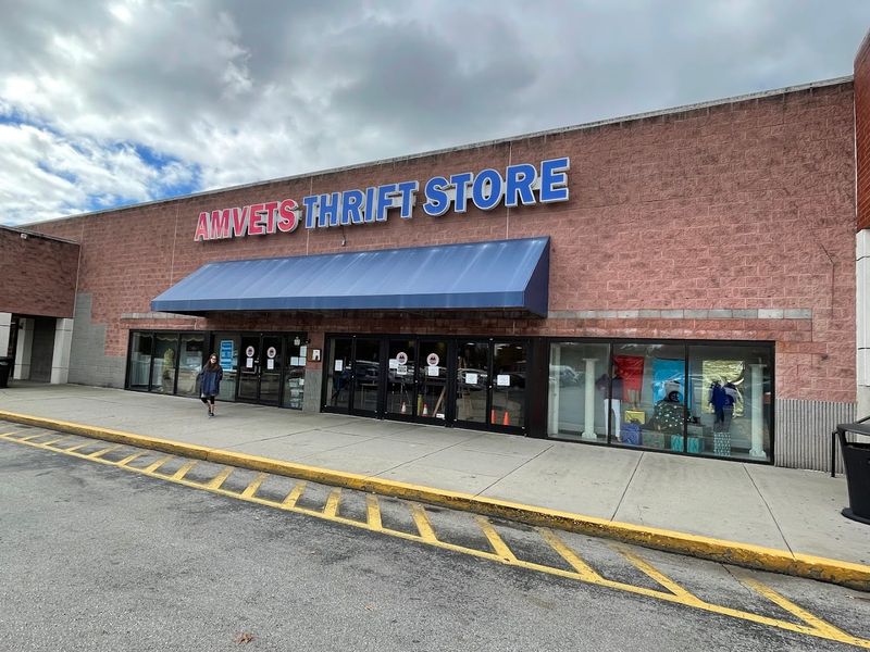 Amvets Thrift Store - Knoxville, Tennessee