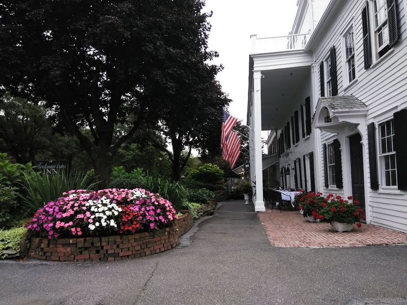 Antique Jewelry Hunting in Rhinebeck