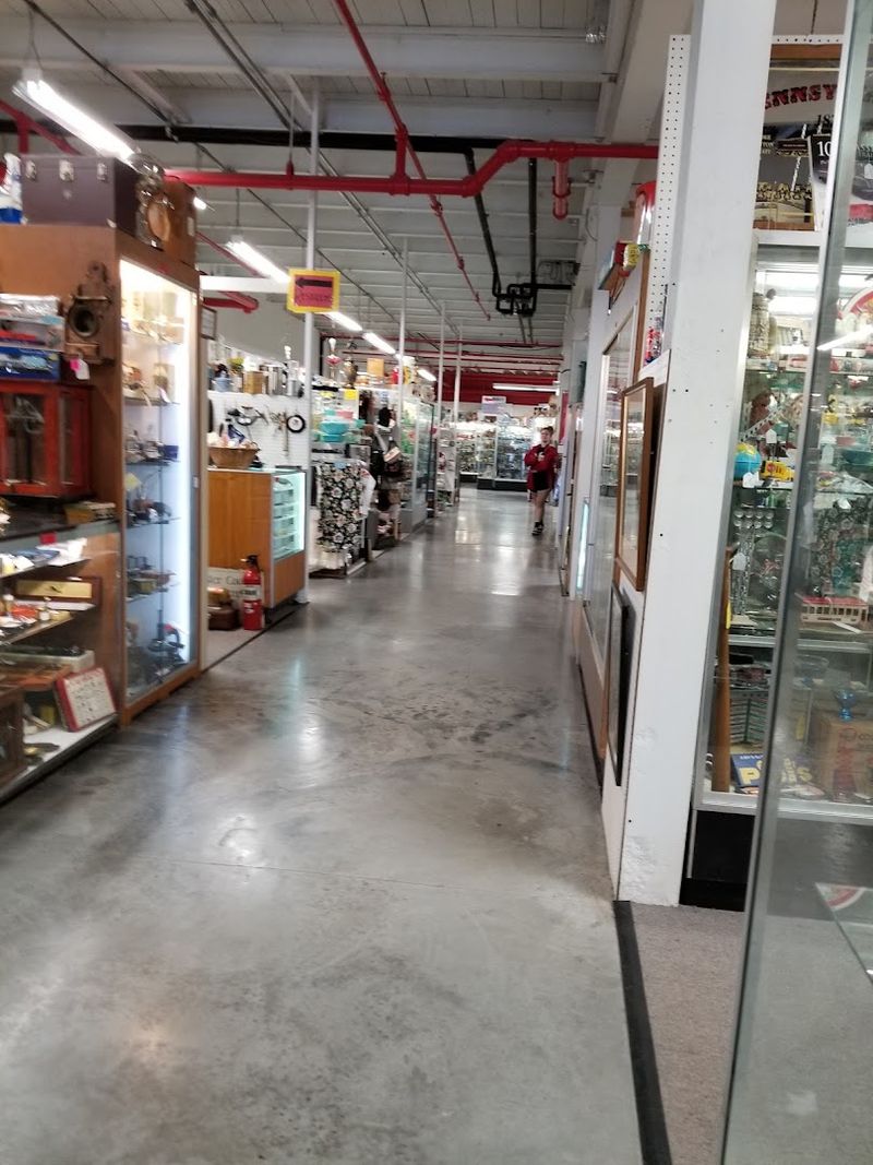 Antique Jewelry and Vintage Accessories