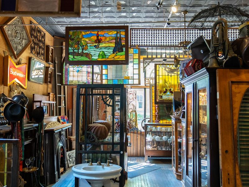 Antique Shopping That Rewards the Patient Explorer
