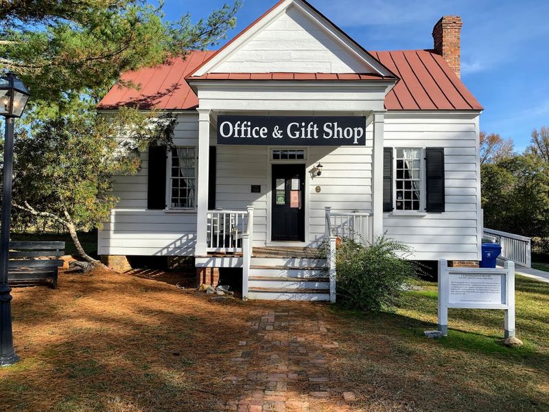 Antique Shopping and Local Boutiques
