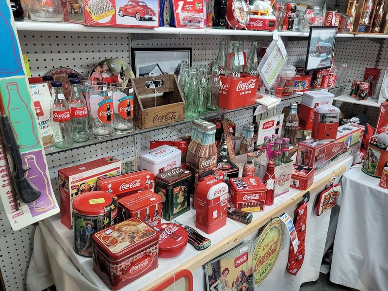 Antiques and Collectibles for Every Kind of Collector