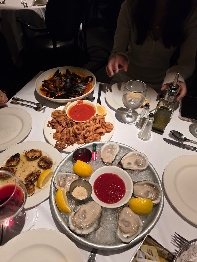 Appetizers That Set the Perfect Tone for Dinner Appetizers That Set the Perfect Tone for Dinner