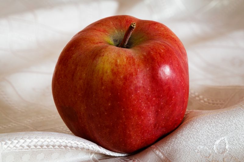 Apples