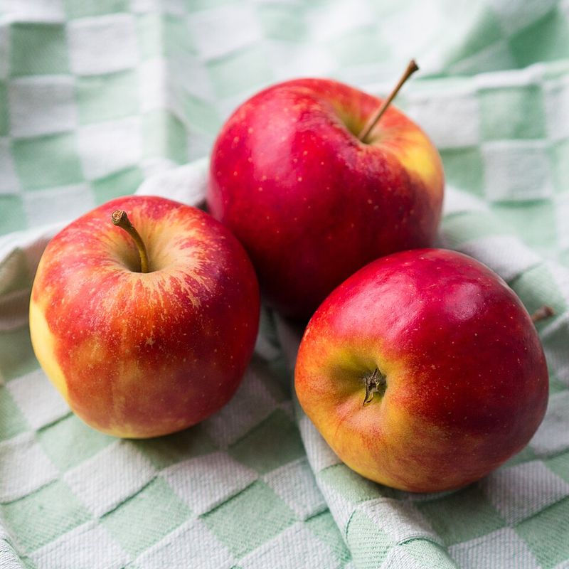 Apples