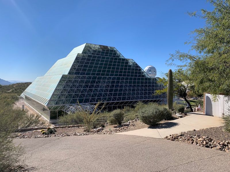 Architecture That Looks Like a Sci-Fi Movie Set