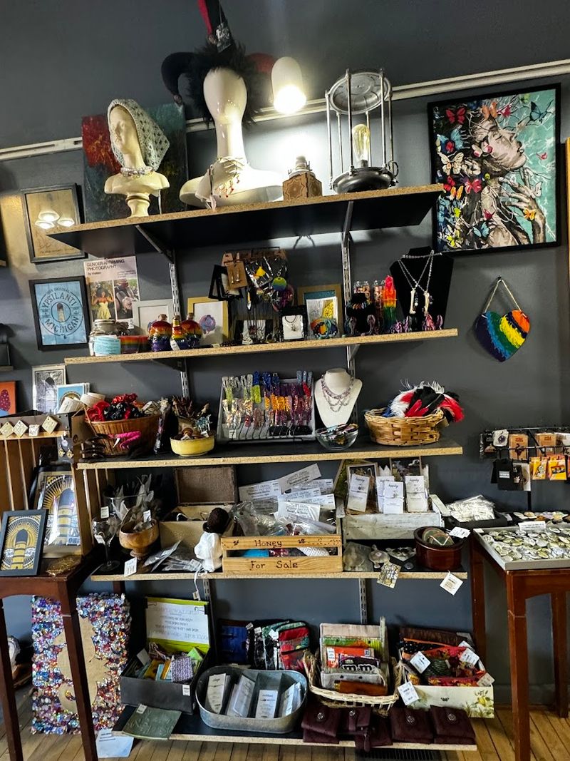 Art Classes and Workshops That Teach Real Skills