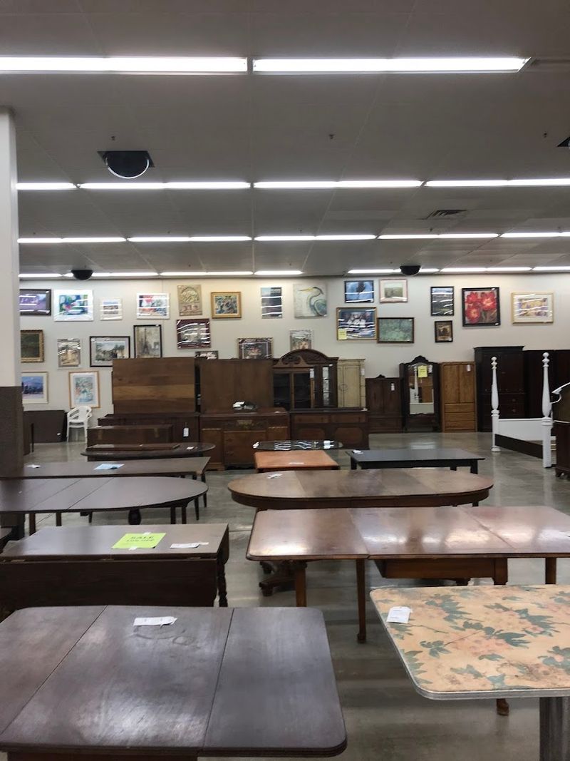 Art, Decor, and Unique Finds for the Creative Shopper Art, Decor, and Unique Finds for the Creative Shopper