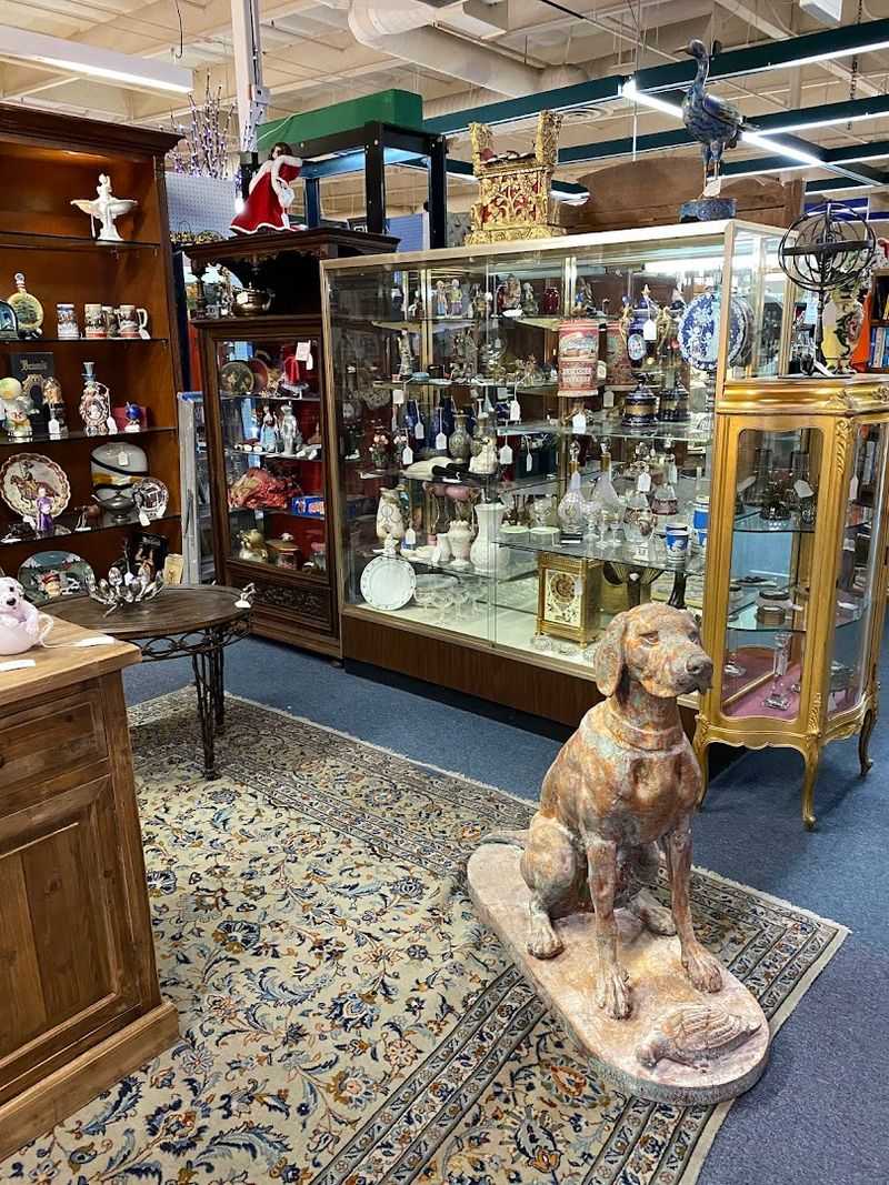 Art and Jewelry Selections That Surprise Shoppers