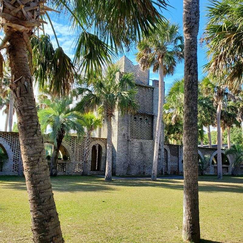 Atalaya Castle — A Moorish Mansion Hidden Inside a State Park
