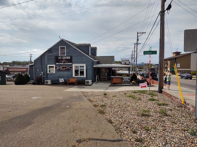 Authentic Amish Restaurants With Massive Portions