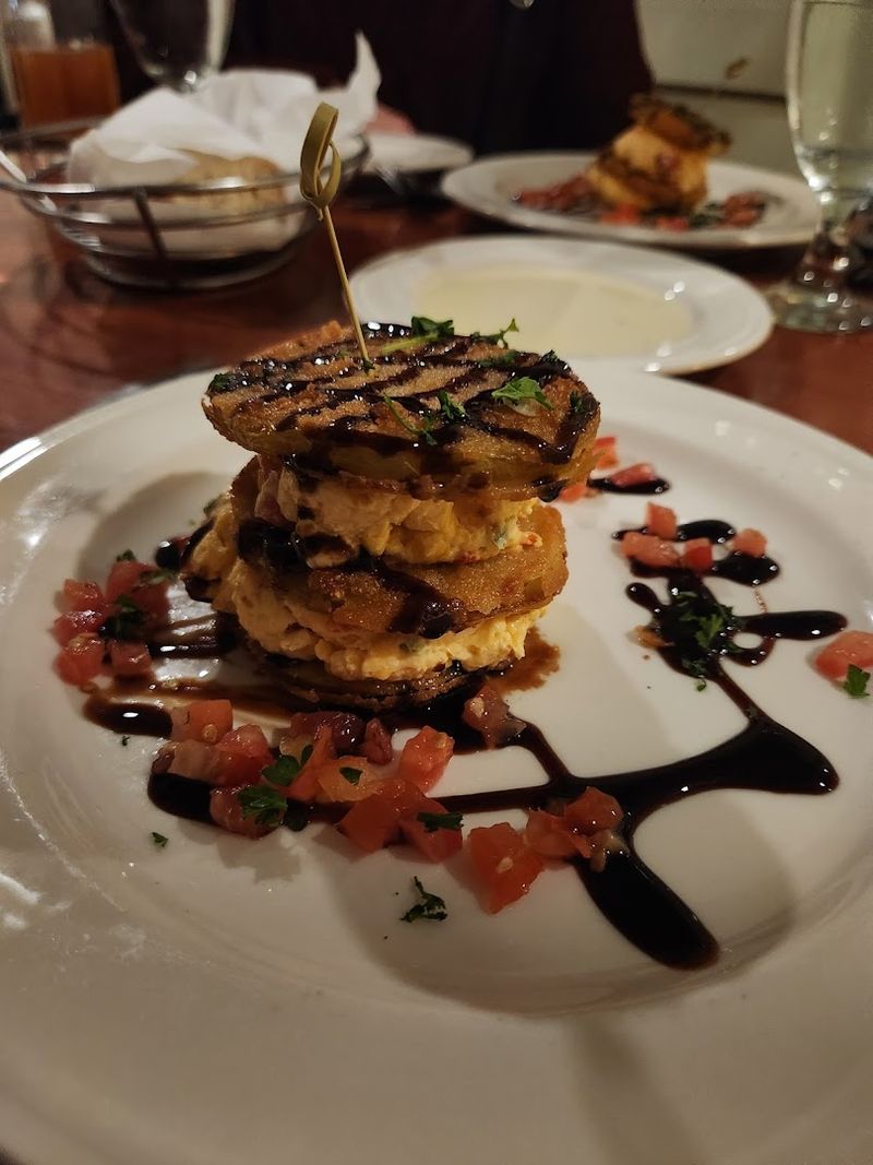 Award-Worthy Crab Cakes That Define Chesapeake Cooking Award-Worthy Crab Cakes That Define Chesapeake Cooking