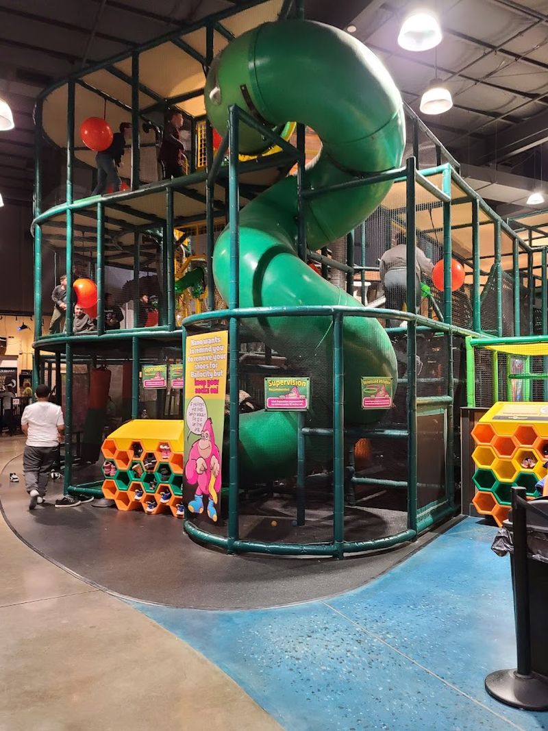 Ballocity Indoor Jungle Gym