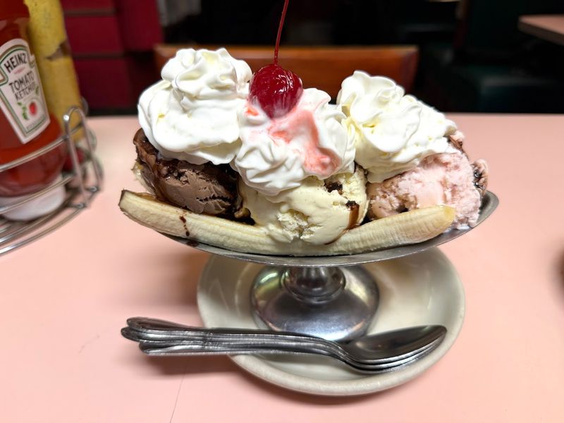 Banana Split With That Old-World Sweetness