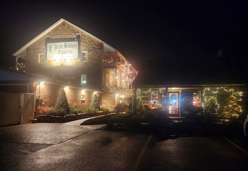 Beautifully Decorated for the Holidays