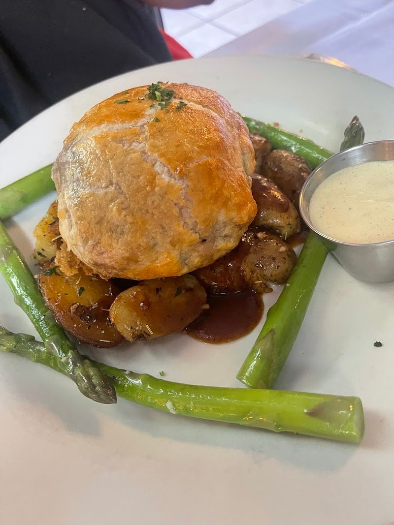 Beef Wellington That Explodes With Flavor