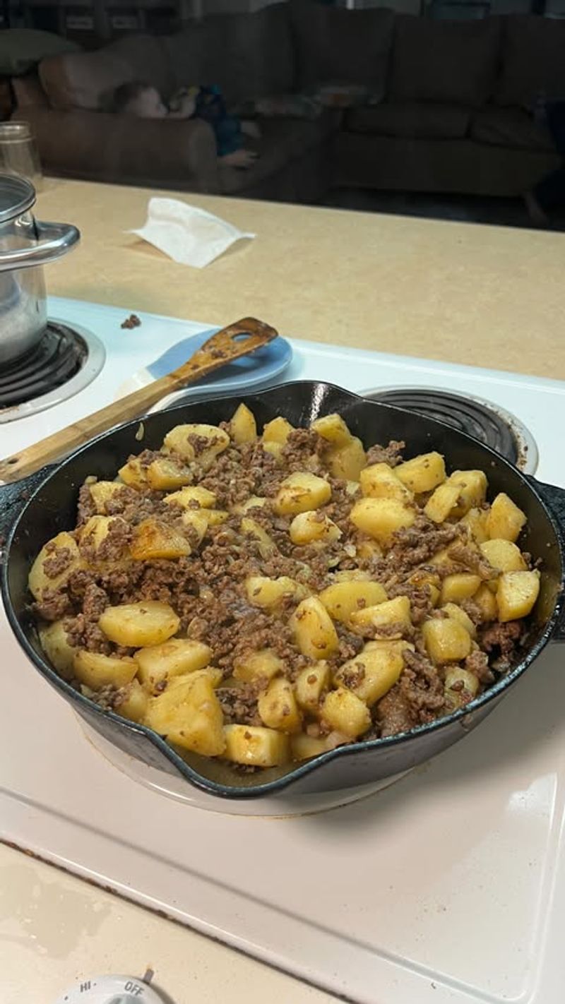 Beef and potato hash