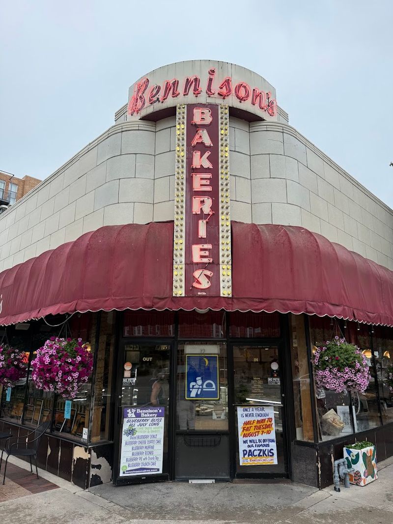 Bennison's Bakery - Evanston, Illinois