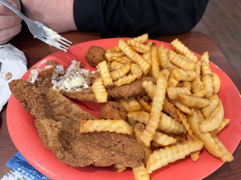 Best Catfish in Cleveland