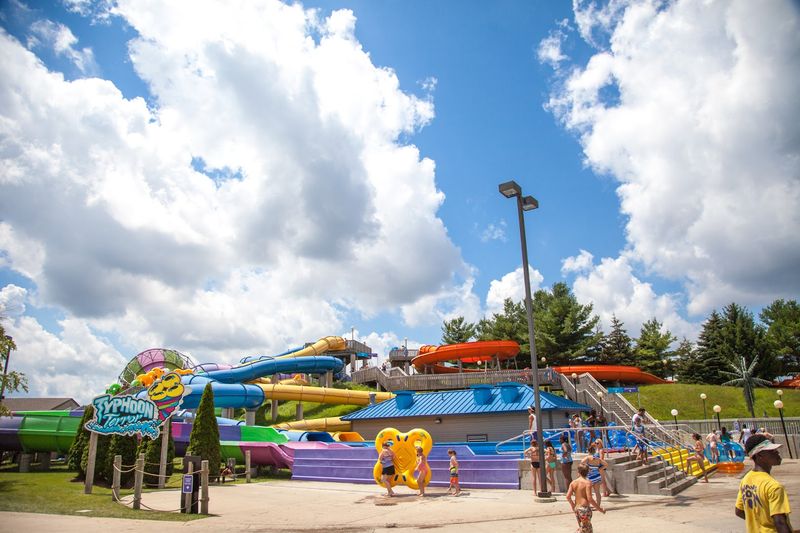 Best Days and Times to Visit for Maximum Fun