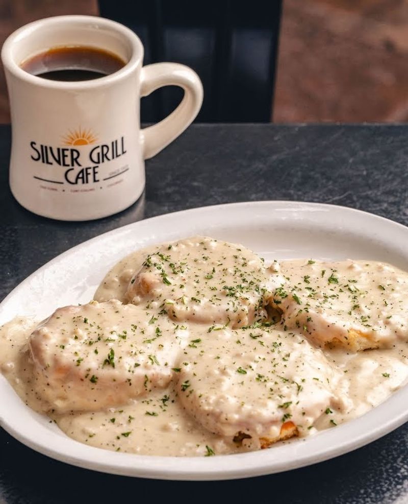 Biscuits and Gravy That Comfort the Soul
