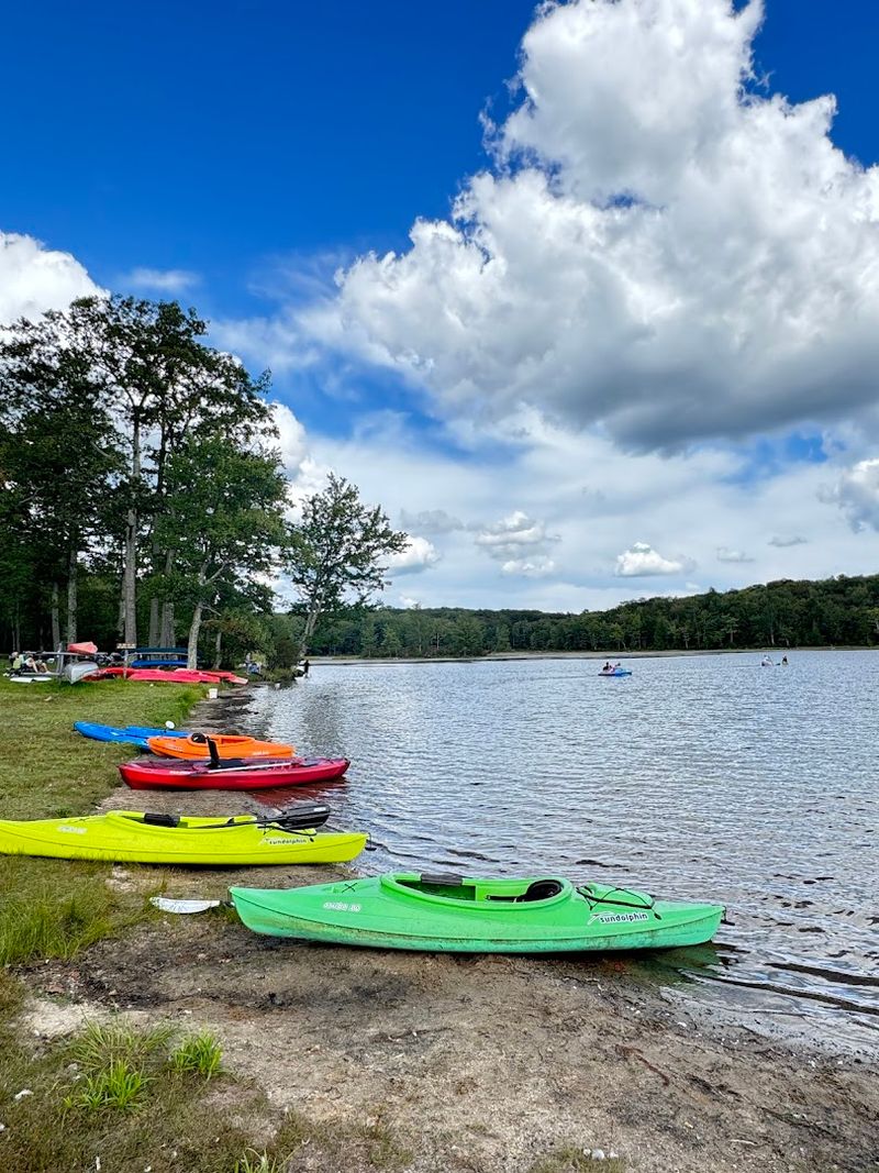 Boat Rentals and Water Activities for the Whole Family Boat Rentals and Water Activities for the Whole Family
