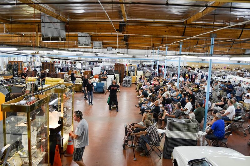 Book Sales That Bookworms Absolutely Love