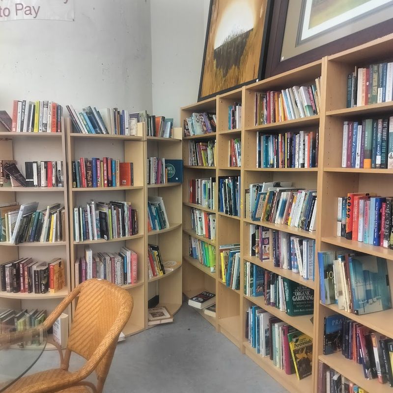 Books for a Dollar That Book Lovers Cannot Resist