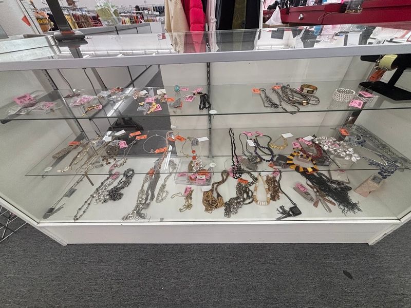 Boutique Section for Designer Hunters on a Budget