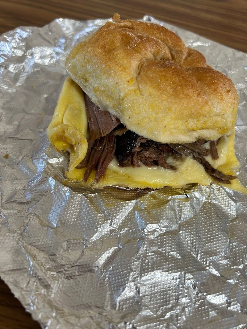 Breakfast Done the Smoky Way Breakfast Done the Smoky Way